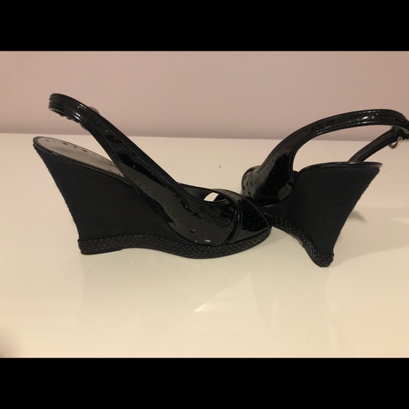 BCBG Black Patent Leather Wedges, size 8 - Picture 4 of 5